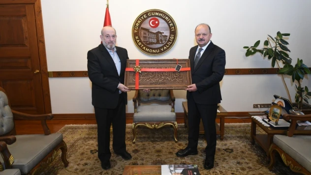 Ahşaba Ruh Veren Ustadan Vali Dallı'ya Ziyaret