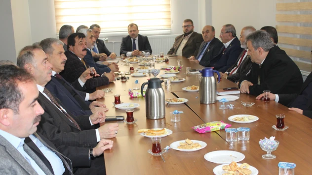 AK Parti grup toplantısında gündem değerlendirildi