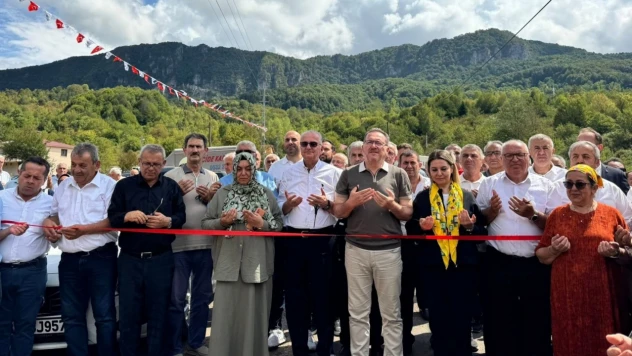 AK Parti İl Başkanı Sevgilioğlu: 'Köy Yollarımız Daha Güvenli Ve Konforlu Hale Geliyor'
