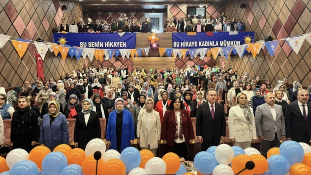 AK Parti Kadın Kolları Danışma Meclisi Programına Yoğun Katılım