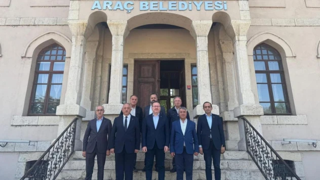AK Parti Kastamonu İl Başkanı Ahmet Sevgilioğlu'ndan Belediye Başkanı Süleyman Yazkan'a Ziyaret