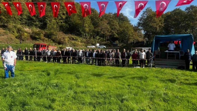 Pehlivanlar Kıyasıya Mücadele Etti