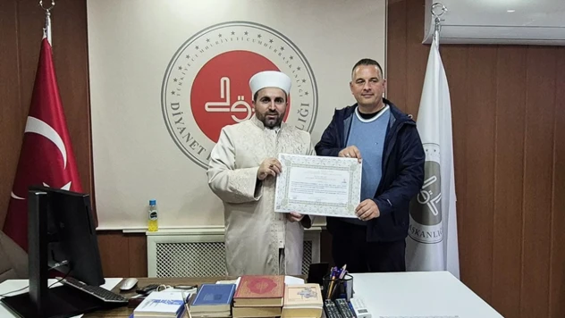 Alman Genç Müslümanlığı Seçti