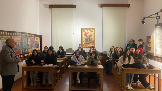 APL Müzesi'ne Gezi Gerçekleştirildi