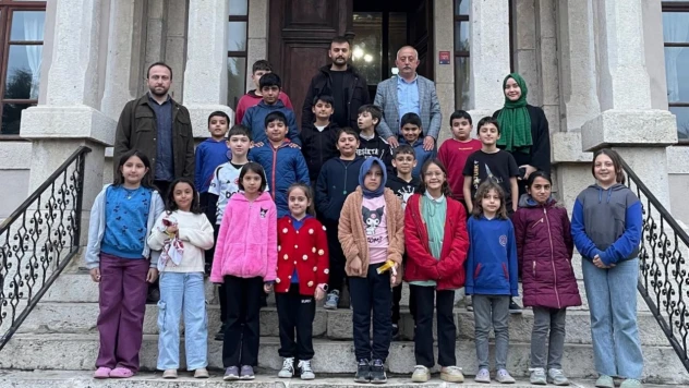 Araç'ta Kur'an Kursu Öğrencilerinden Belediye Ziyareti