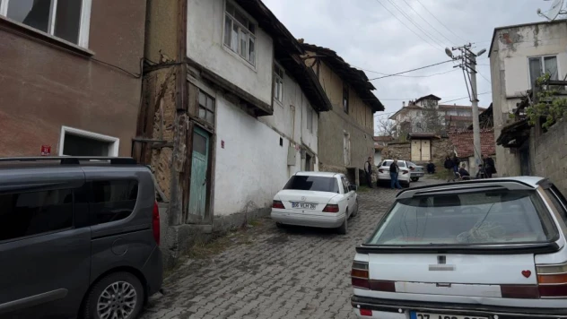 Arkadaşını Silahla Öldüren Sanık Hakim Karşısında