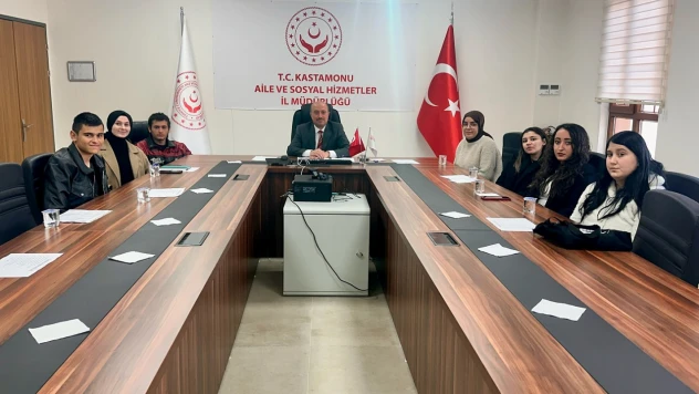 ASH'de İş Hayatına Uyum Semineri Gerçekleştirildi