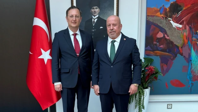 ATGB Başkanı Buyurman, Berlin Büyükelçisi Turan İle Görüştü