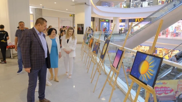Bahçeşehir Koleji'nden yılsonu sergisi