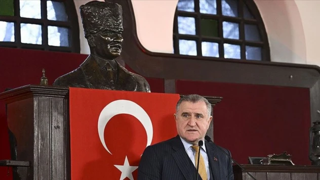 Bakan Bak: 'Tematik Kampları Gerçekten Çok Önemsiyoruz'