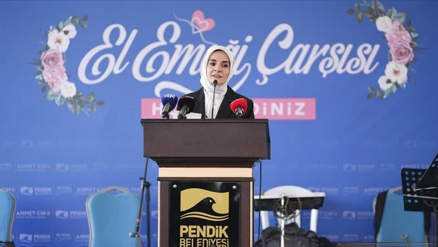 Bakan Göktaş: 'Her Kadının Yanında Olmaya Gayret Ediyoruz'