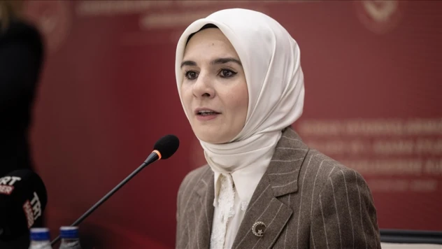 Bakan Göktaş: 'İdeal Bir Vücut, İdeal Bir Beden, İdeal Bir Hayat Yoktur'