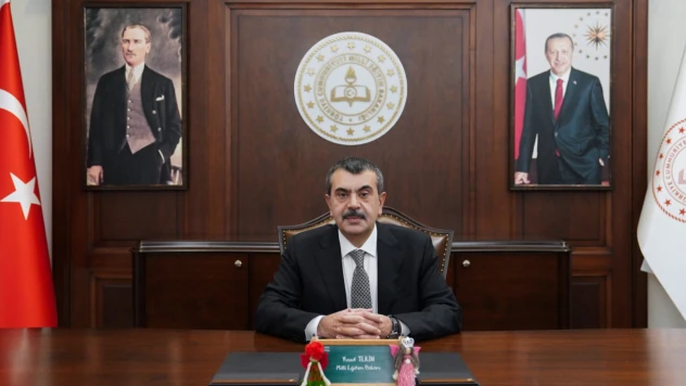 Bakan Tekin: 'Bu Ülkenin Yarınlarını İnşa Ediyorsunuz'