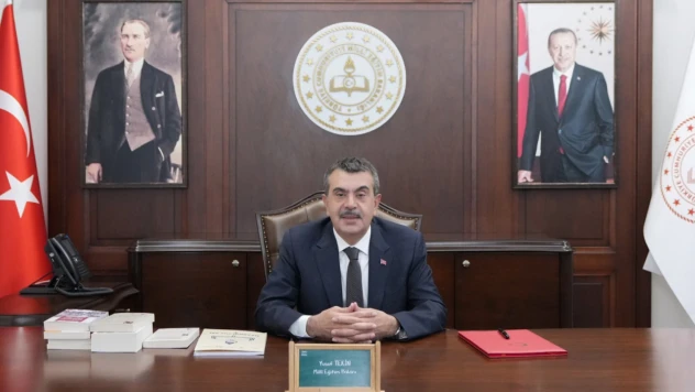 Bakan Tekin'den 24 Kasım Öğretmenler Günü Mesajı
