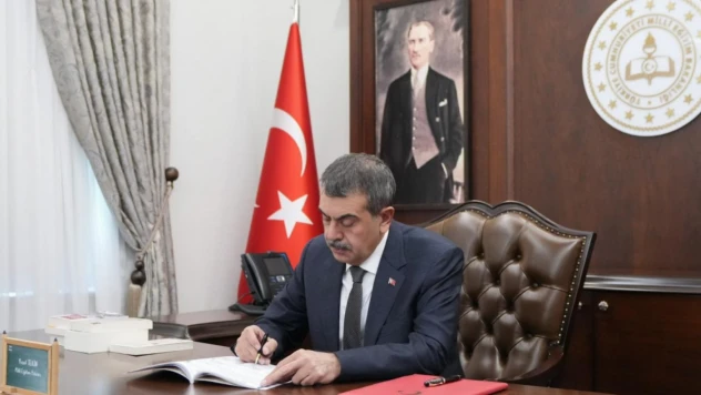 Bakan Tekin'den Öğretmenlere Teşekkür Mektubu