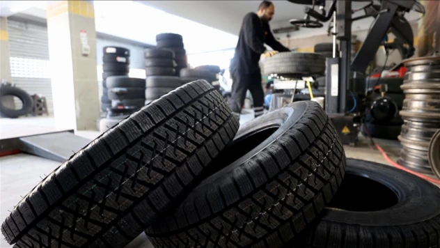 Bakan Uraloğlu'ndan Zorunlu Kış Lastiği Uygulaması Açıklaması