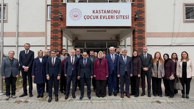 Bakan Yardımcısı Yenigün Çocukların Taleplerini Dinledi