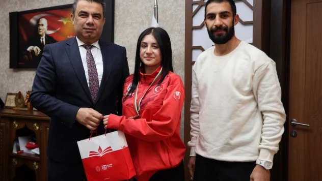 Balkan Şampiyonundan Gümüş'e Ziyaret