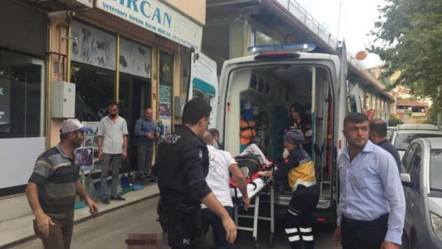 Balkondan düşen kadın hayatını kaybetti