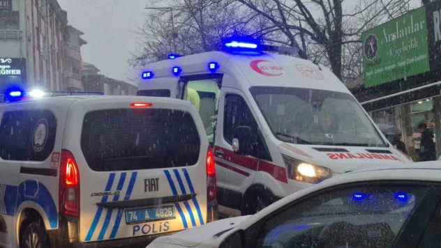 Bartın'da Bıçaklı Kavga: 1 Yaralı