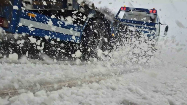 Bartın'da Kar Yağışı Etkisini Sürdürüyor