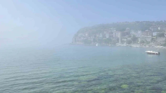 Bartın'da Sıcak Hava Amasra'da Sis