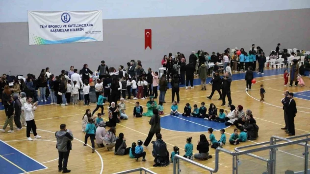 BARÜ'de Çocuk Şenliği Coşkusu Yaşandı