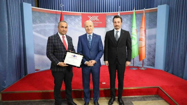 BARÜ'nün 7 Programı 'Engelsiz Üniversite Program Nişanı' Aldı