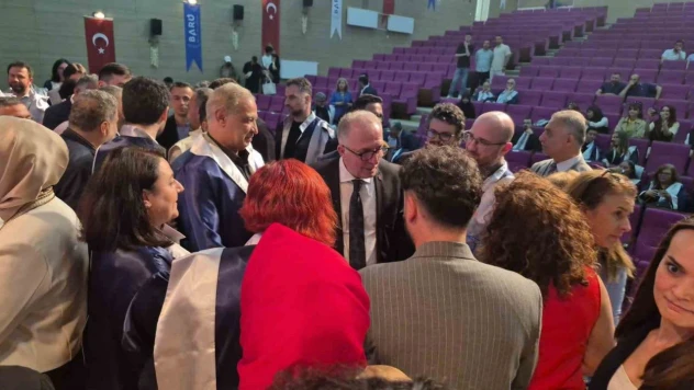 Rektör Uzun'dan Duygusal Veda