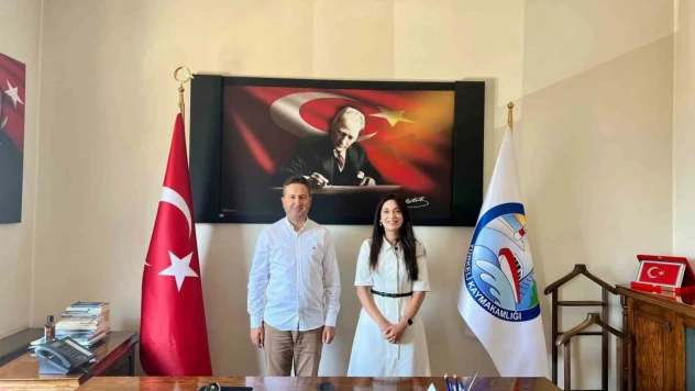 Başhekim Petek Muğlu, Türkeli'ye Veda Etti
