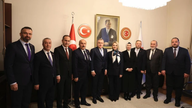 Başkan Çınar Şenpazar'ın Taleplerini Bakan Bak'a İletti