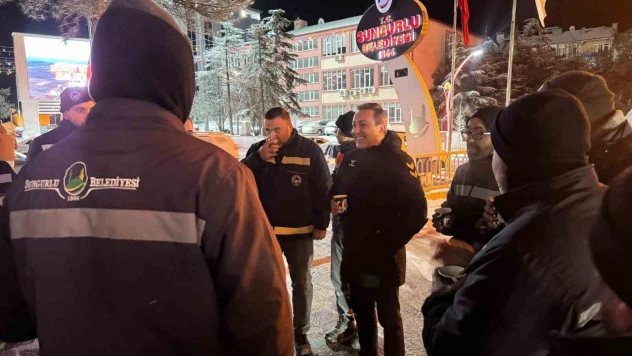 Başkan Dere'den Sıcak Kahve İkramı