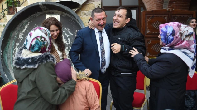 Başkan Vidinlioğlu Engelli Bireylere Seslendi