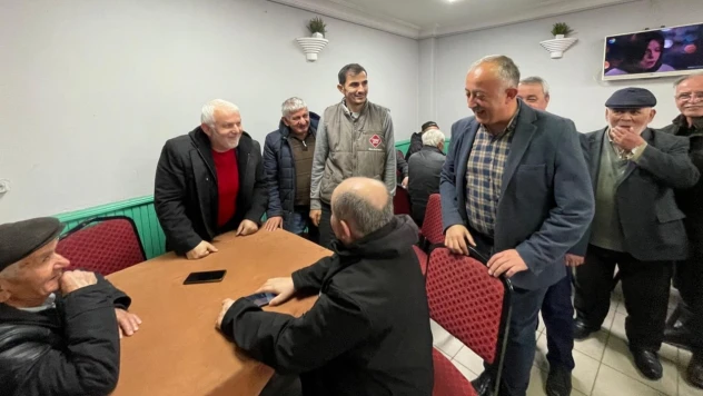 Başkan Yazkan, Perşembe Pazarı'nda Esnaf ve Vatandaşlarla Buluştu