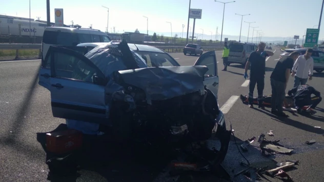 Bayram Yolunda Feci Kaza: 1 Ölü, 6 Yaralı