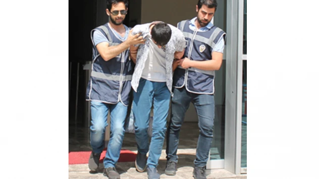 Baz istasyonları hırsızları yakalandı