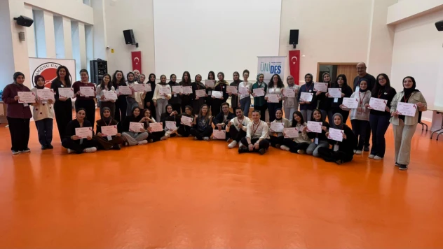 Bedenden Oyuna Semineri Düzenlendi