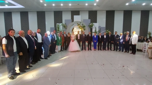 Betül ve Kerim mutluluğa imza attı