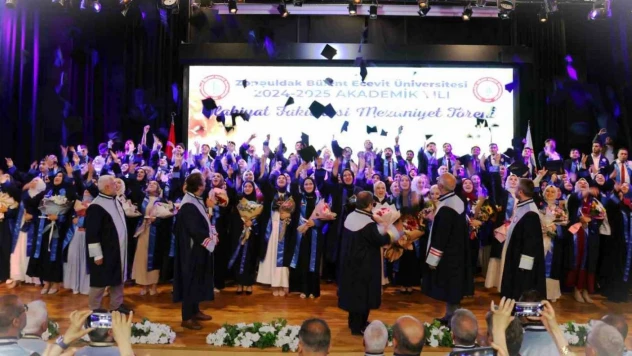 BEUN, Mezunlarını Geleceğe Uğurladı