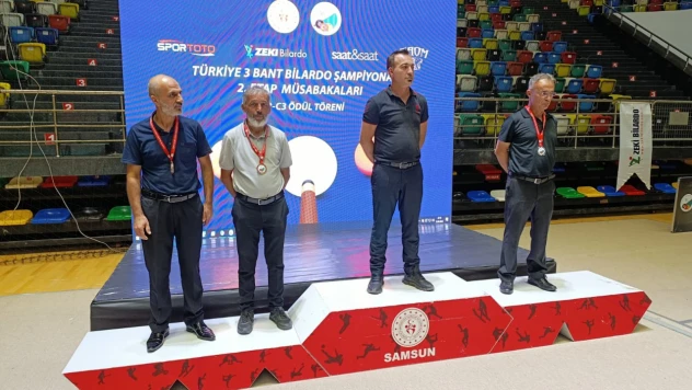 Bilardoda Türkiye 3'üncülüğü