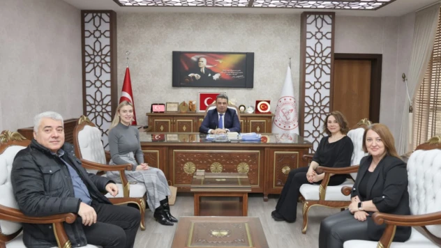 Bilim Bahçe Kampüsü Çocuk Kulübü'nden İl Milli Eğitim Müdürü Gümüş'e Ziyaret