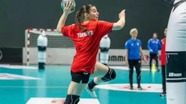 Bir Davette U-20 Milli Takımından