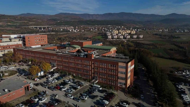 Bolu'da 14 Öğrenci Yemekten Zehirlenme Şüphesiyle Hastaneye Başvurdu