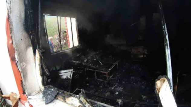 Yangında Yaşlı Çift Hayatını Kaybetti