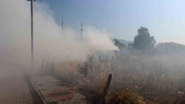 Bolu'da Hurda Deposunda Yangın