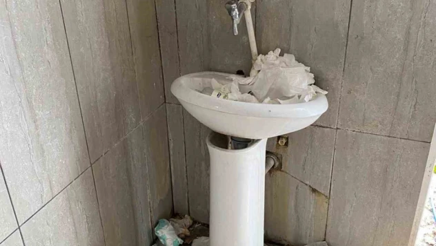 Bolu'da Türbede Tepki Çeken Görüntüler