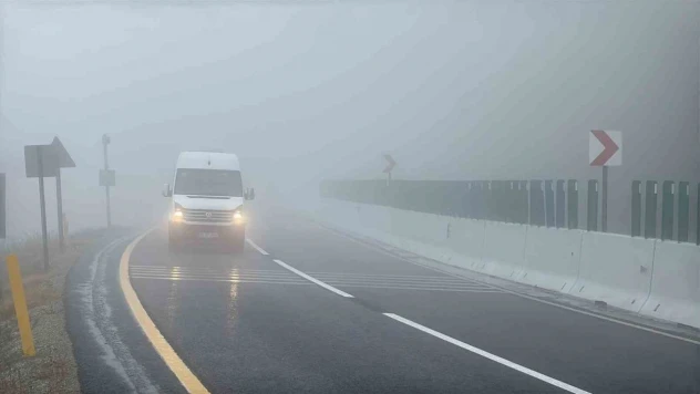 Bolu Dağı'nda Görüş Mesafesi 15 Metreye Düştü