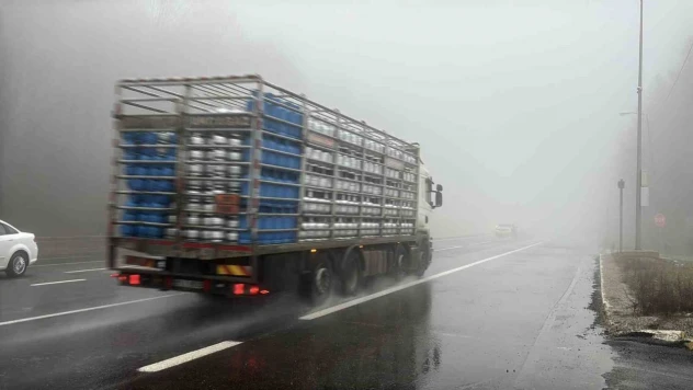 Bolu Dağı'nda Sis Ve Sağanak Etkili!