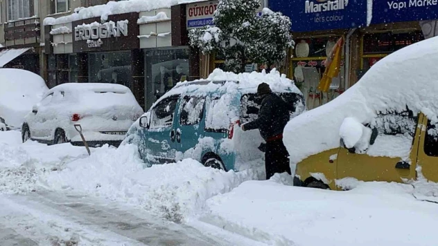 Bolu'yu Kar Esir Aldı!