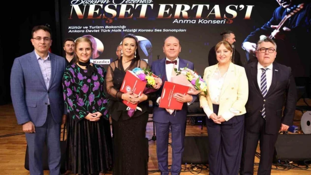 Bozkırın Tezenesi Neşet Ertaş, Türkülerle Anıldı